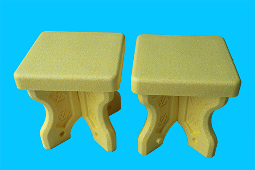 FURNITURE AND TOYS